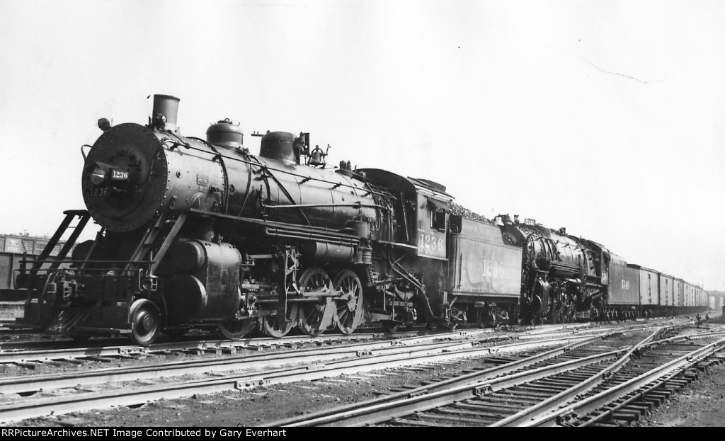 MP 2-8-2 #1236 & MP 4-8-2 #5340 - Missouri Pacific